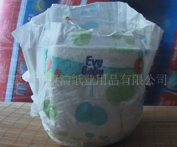 供應(yīng)嬰兒紙尿褲，尿片，加工貼牌出口