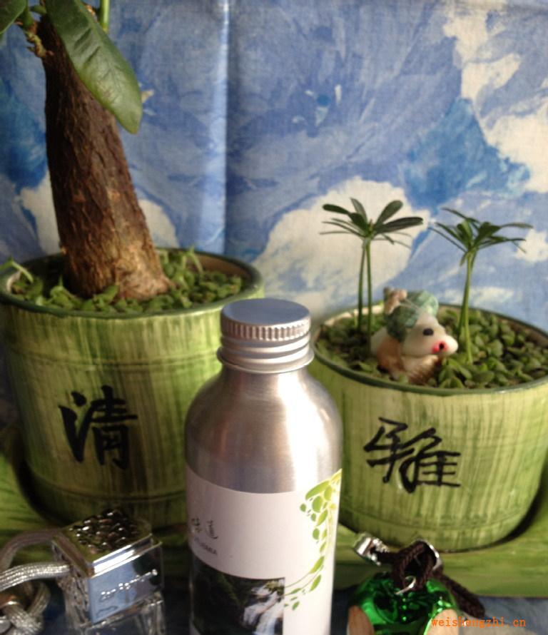 暢銷(xiāo)品牌荷風(fēng)清雅高級(jí)芳香精油加香機(jī)精油翡冷翠香型