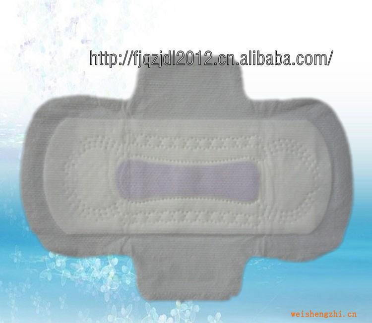 衛(wèi)生巾批發(fā)代理衛(wèi)生巾廠家生產(chǎn)加工代理240MM日用棉柔藍芯片衛(wèi)生