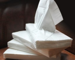 衛(wèi)生紙能否代替紙巾