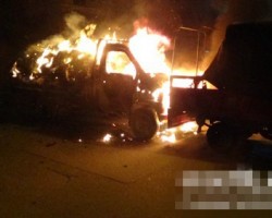 小貨車化身“小火車”