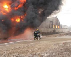 突發(fā)！新疆一造紙廠發(fā)生火災(zāi)