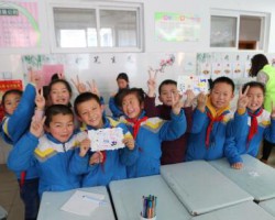 紙企走進(jìn)校園，為孩子成長(zhǎng)填色！