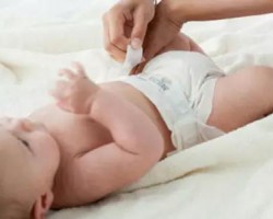 囤太多的紙尿褲，對(duì)寶寶發(fā)育沒(méi)好處