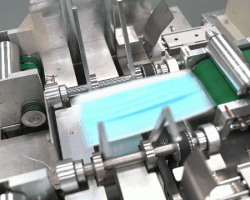 云浮中順已建成投產(chǎn)27條口罩生產(chǎn)線 日產(chǎn)能將達到300萬個