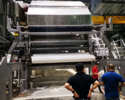 國(guó)內(nèi)首臺(tái)靴壓生活用紙機(jī)在浙江弘安紙業(yè)有限公司投產(chǎn)